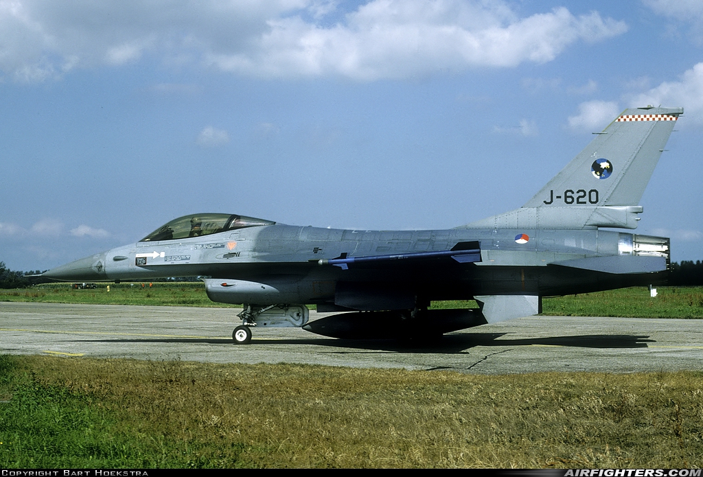 Netherlands - Air Force General Dynamics F-16A Fighting Falcon J-620 at Leeuwarden (LWR / EHLW), Netherlands