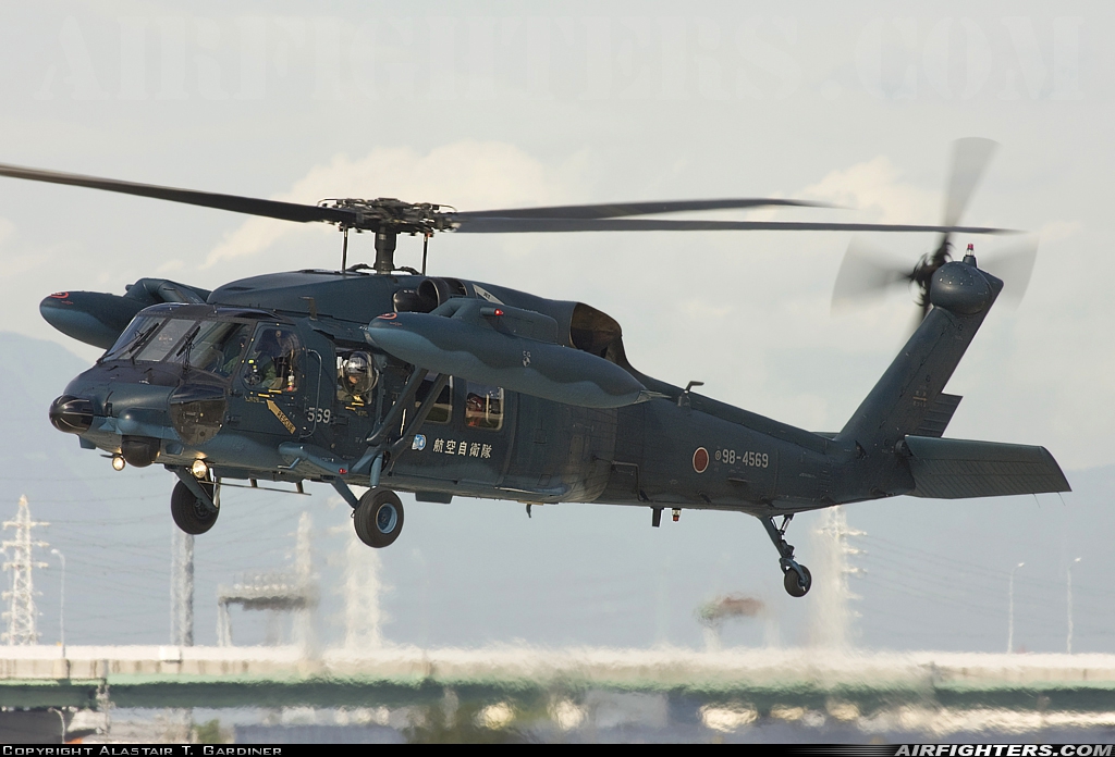 Japan - Air Force Sikorsky UH-60J Black Hawk (S-70A-12) 98-4569 at Nagoya - Komaki (NKM / RJNA), Japan