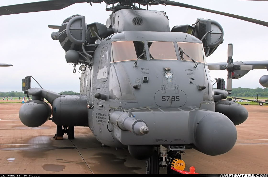 USA - Air Force Sikorsky MH-53M Pave Low IV (S-65) 69-5795 at Fairford (FFD / EGVA), UK
