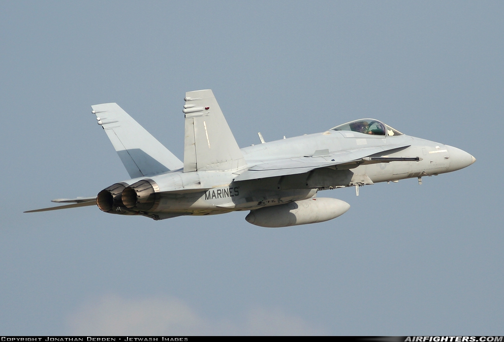 USA - Marines McDonnell Douglas F/A-18C Hornet 164895 at Fort Worth - NAS JRB / Carswell Field (AFB) (NFW / KFWH), USA