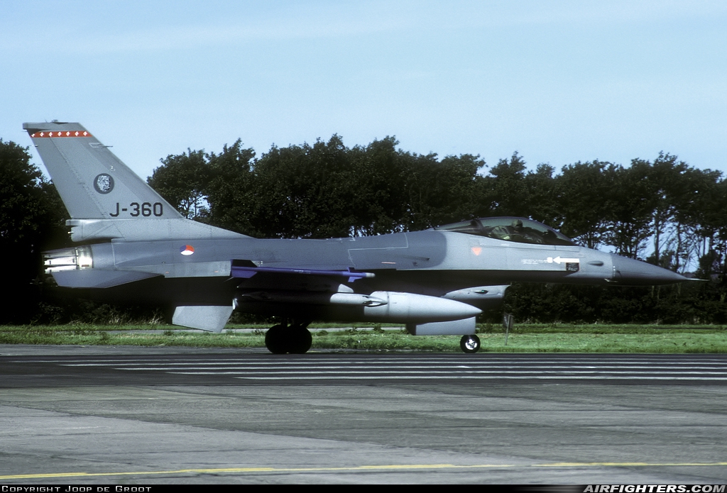 Netherlands - Air Force General Dynamics F-16A Fighting Falcon J-360 at Leeuwarden (LWR / EHLW), Netherlands