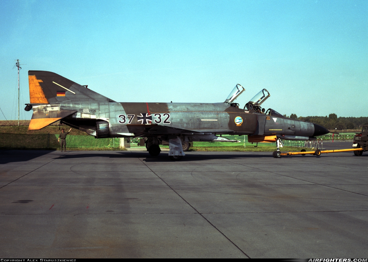 Germany - Air Force McDonnell Douglas F-4F Phantom II 37+32 at Neuburg - Zell (ETSN), Germany