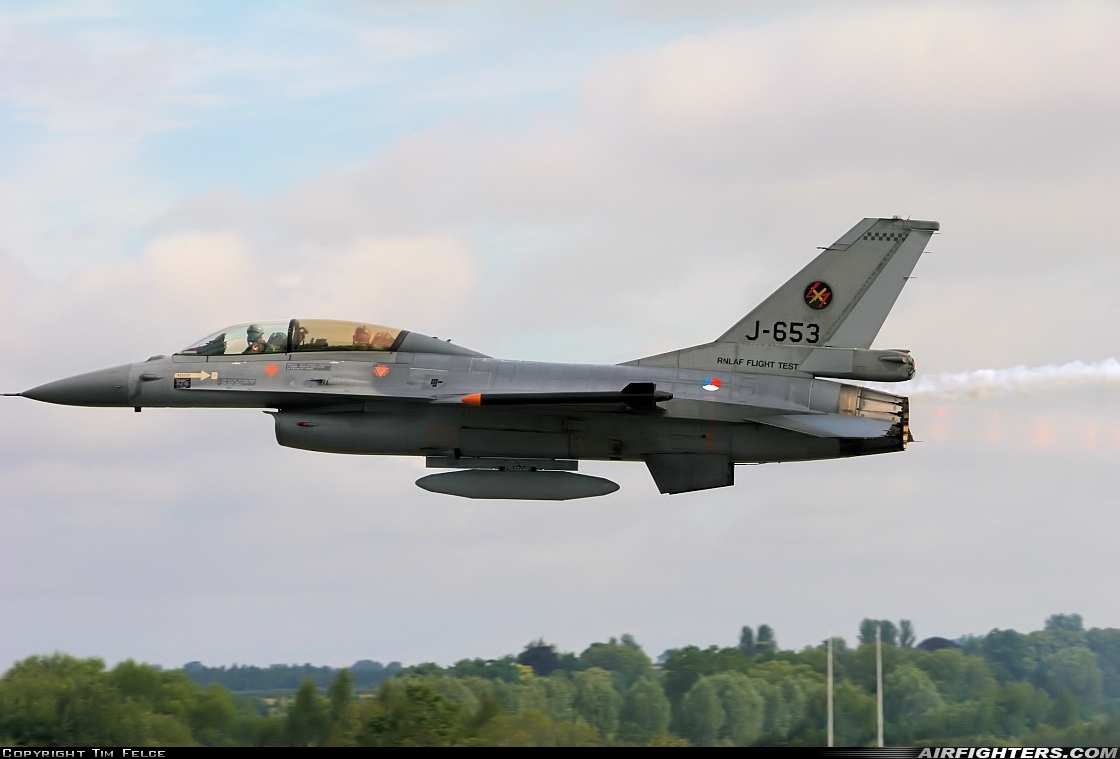 Netherlands - Air Force General Dynamics F-16BM Fighting Falcon J-653 at Fairford (FFD / EGVA), UK