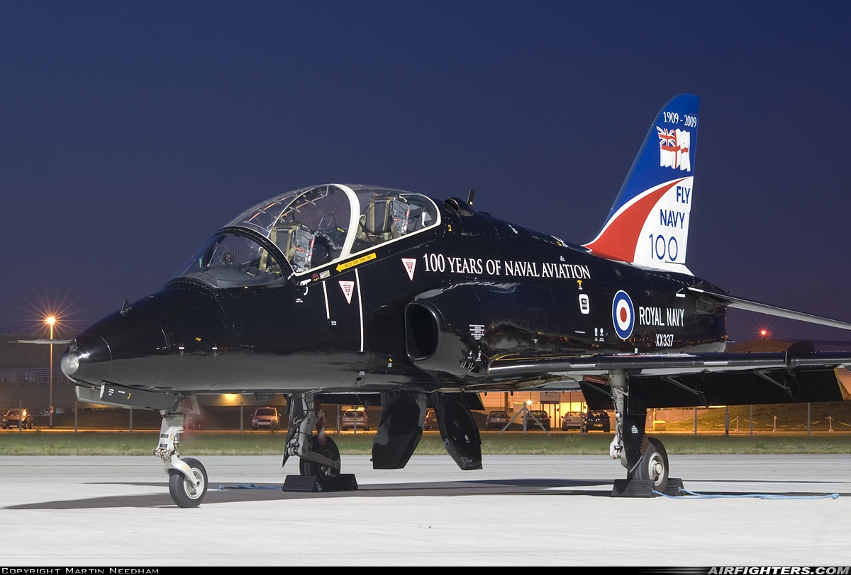 UK - Navy British Aerospace Hawk T.1A XX337 at Northolt (NHT / EGWU), UK