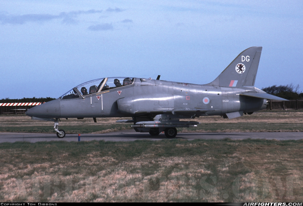 UK - Air Force British Aerospace Hawk T.1A XX221 at Lossiemouth (LMO / EGQS), UK