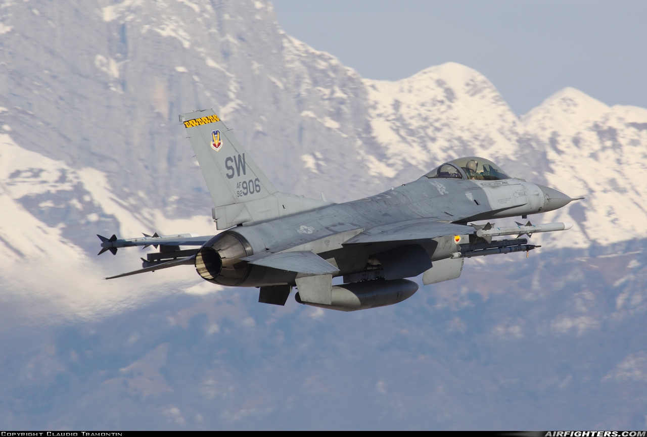 USA - Air Force General Dynamics F-16C Fighting Falcon 92-3906 at Aviano (- Pagliano e Gori) (AVB / LIPA), Italy