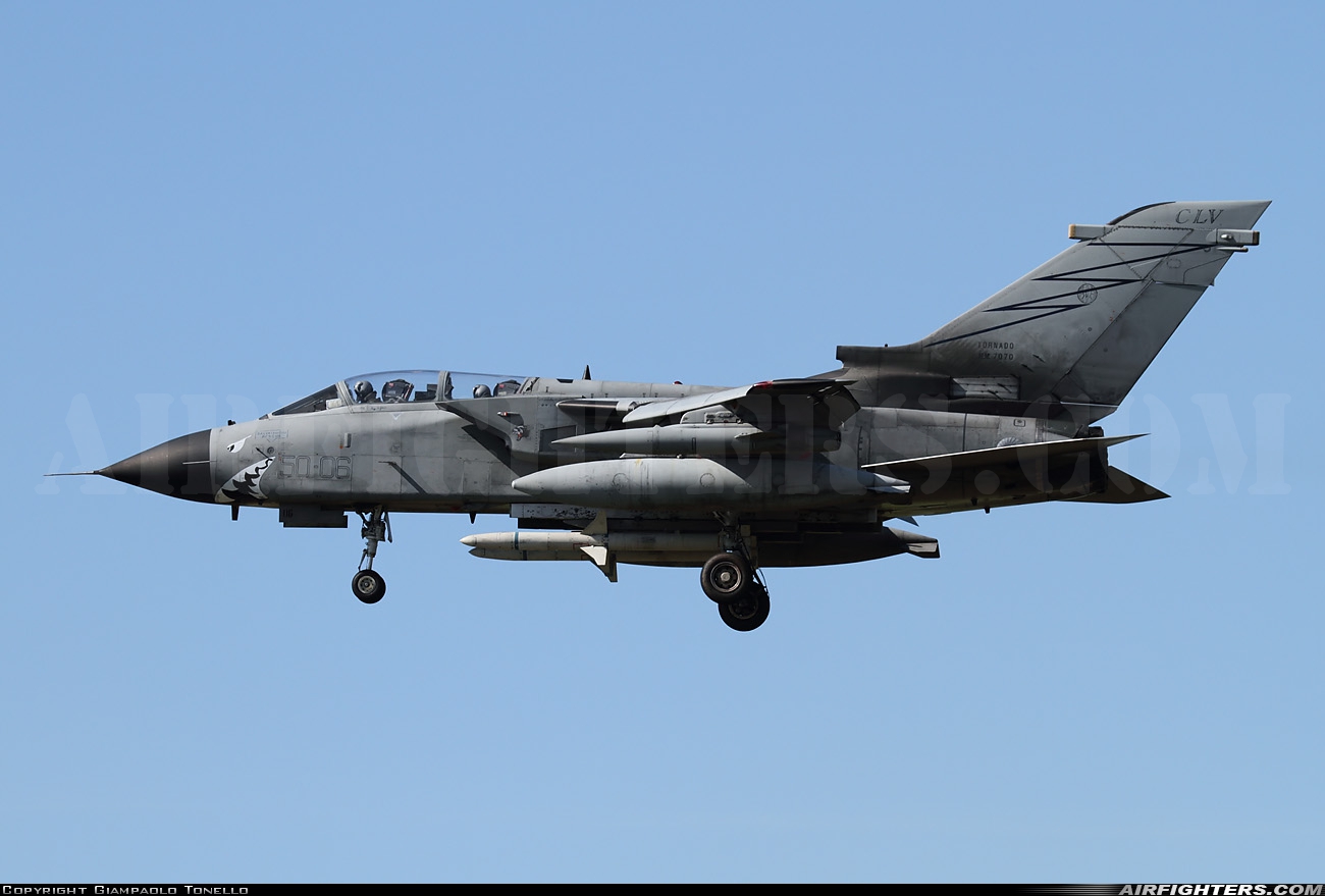 Italy - Air Force Panavia Tornado ECR MM7070 at Decimomannu - (DCI / LIED), Italy