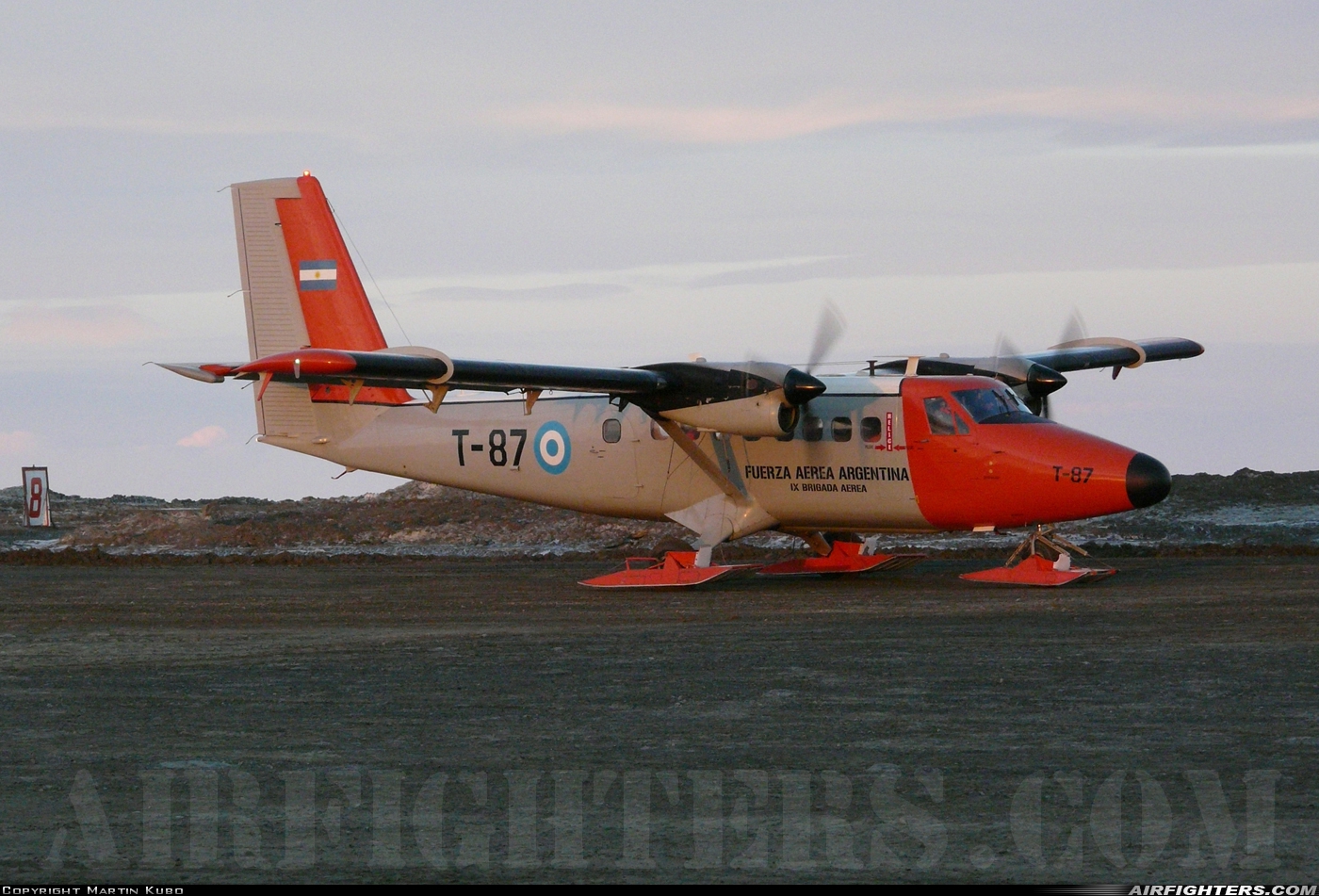 Argentina - Air Force De Havilland Canada DHC-6-200 Twin Otter T-87 at Marambio Base (MBI), Antarctica