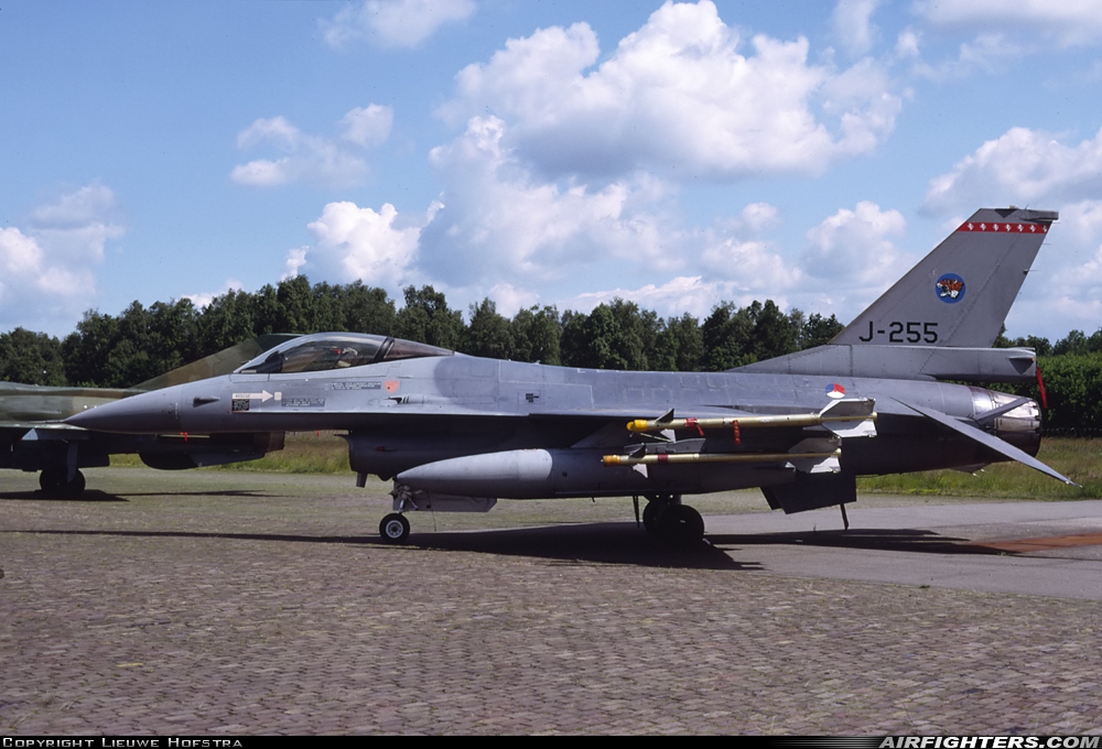 Netherlands - Air Force General Dynamics F-16A Fighting Falcon J-255 at Enschede - Twenthe (ENS / EHTW), Netherlands