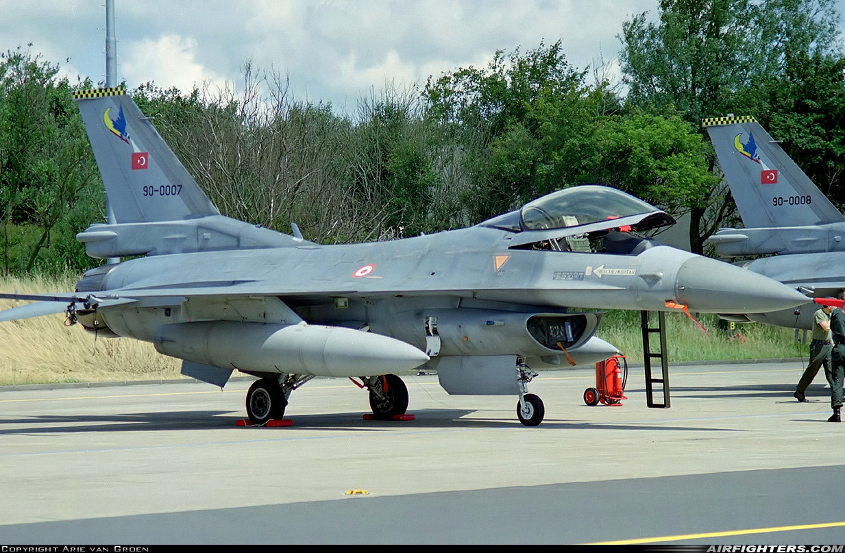 Türkiye - Air Force General Dynamics F-16C Fighting Falcon 90-0007 at Leeuwarden (LWR / EHLW), Netherlands