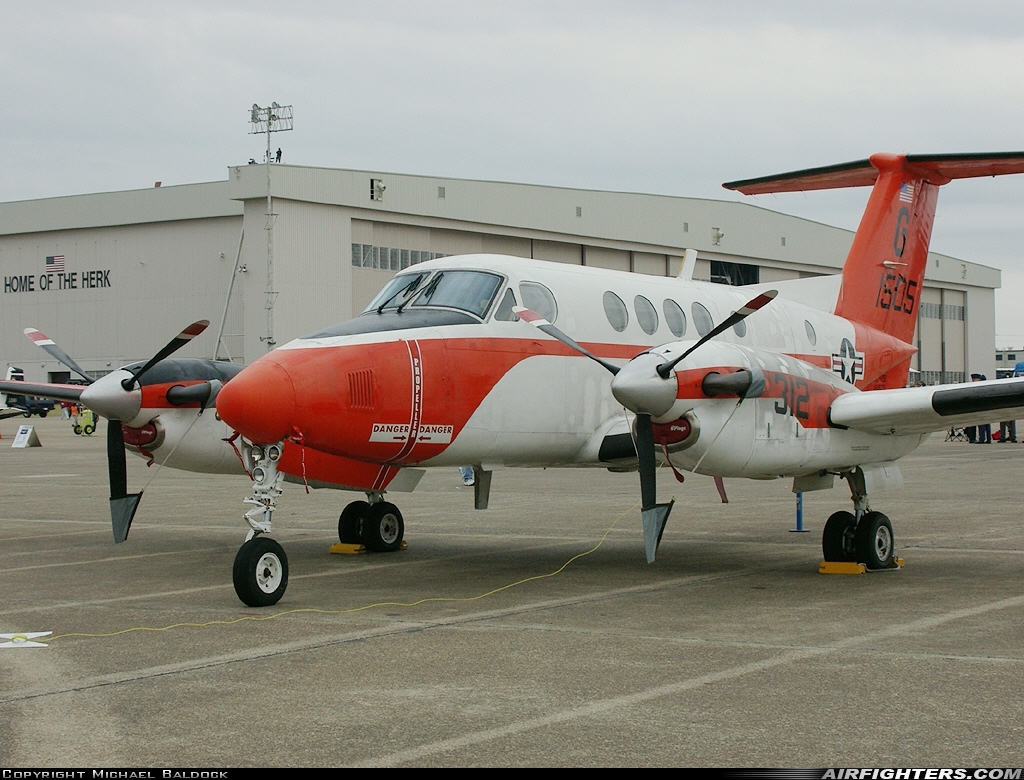 USA - Navy Beech UC-12B Huron (Super King Air B200) 161505 at Jacksonville - Little Rock AFB (LRF / KLRF), USA
