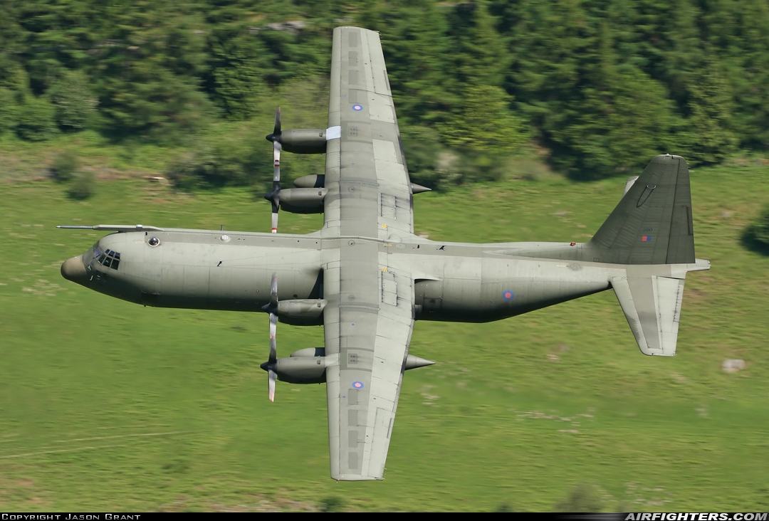 UK - Air Force Lockheed Hercules C3 (C-130K-30 / L-382) XV290 at Off-Airport - Machynlleth Loop Area, UK