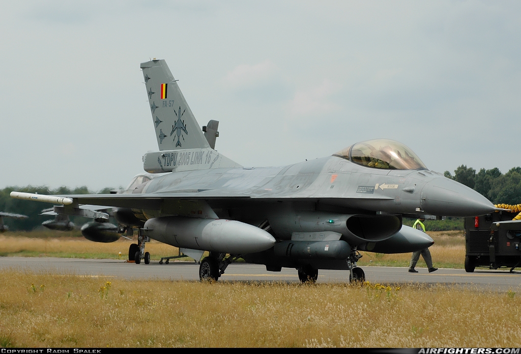 Belgium - Air Force General Dynamics F-16AM Fighting Falcon FA-57 at Kleine Brogel (EBBL), Belgium
