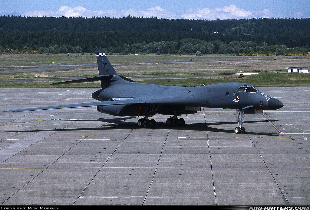 USA - Air Force Rockwell B-1B Lancer 86-0132 at Oak Harbor - Whidbey Island NAS / Ault Field (NUW), USA