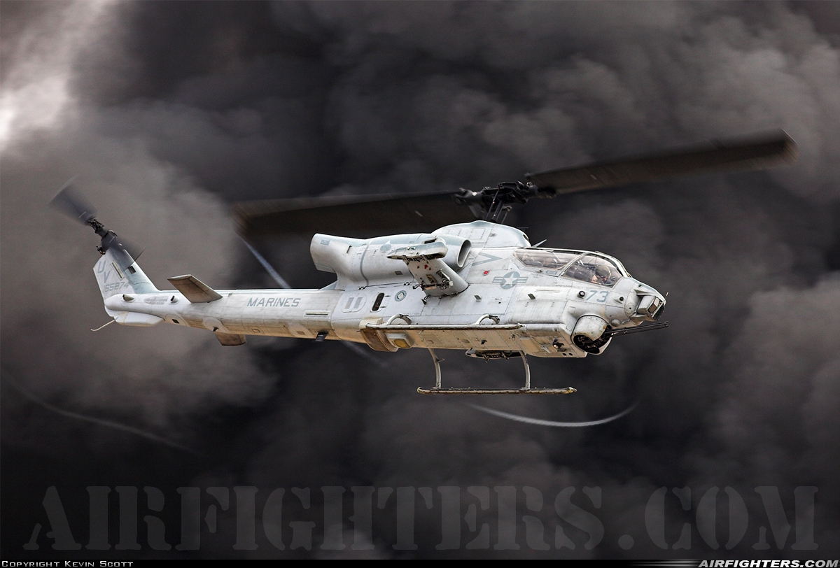 USA - Marines Bell AH-1W Super Cobra (209) 165274 at San Diego - Miramar MCAS (NAS) / Mitscher Field (NKX / KNKX), USA