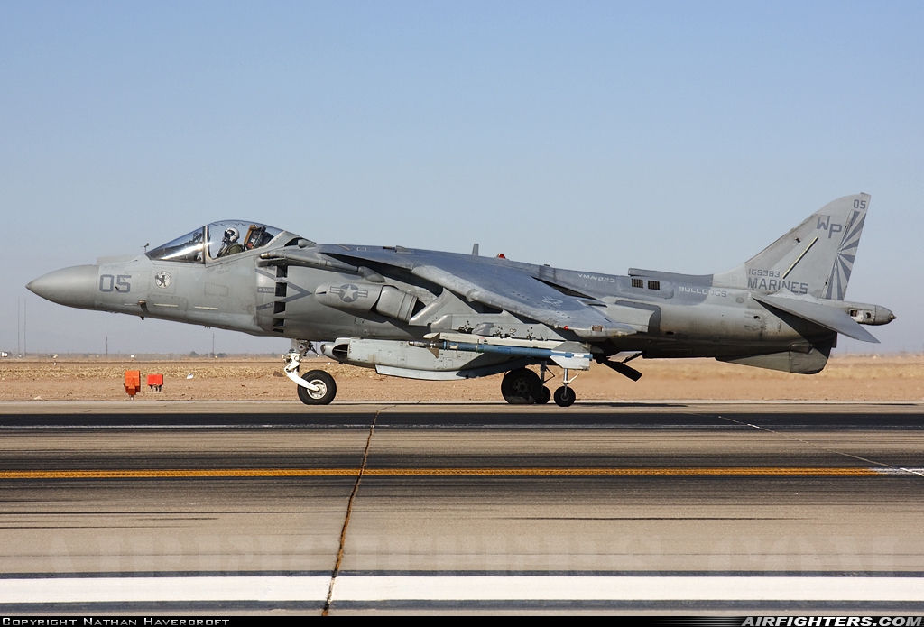 USA - Marines McDonnell Douglas AV-8B+ Harrier ll 165383 at El Centro - NAF (NJK / KNJK), USA
