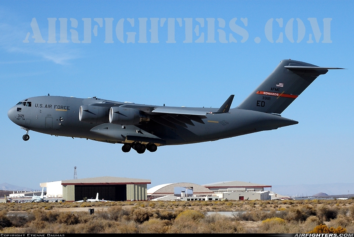 USA - Air Force Boeing C-17A Globemaster III 03-3121 at Edwards - AFB (EDW / KEDW), USA
