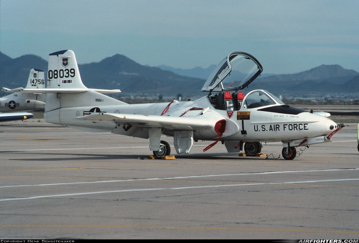 USA - Air Force Cessna T-37B Tweety Bird (318B) 68-8039 at Phoenix (Chandler) - Williams Gateway (AFB) (CHD / IWA / KIWA), USA