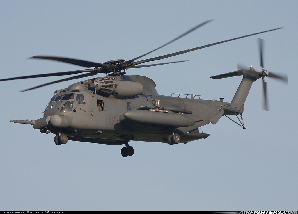 USA - Air Force Sikorsky MH-53M Pave Low IV (S-65) 70-1630 at Mildenhall (MHZ / GXH / EGUN), UK
