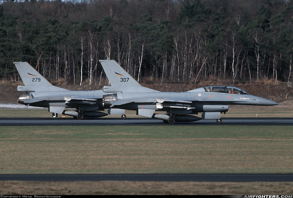 Norway - Air Force General Dynamics F-16B Fighting Falcon 307 at Utrecht - Soesterberg (UTC / EHSB), Netherlands