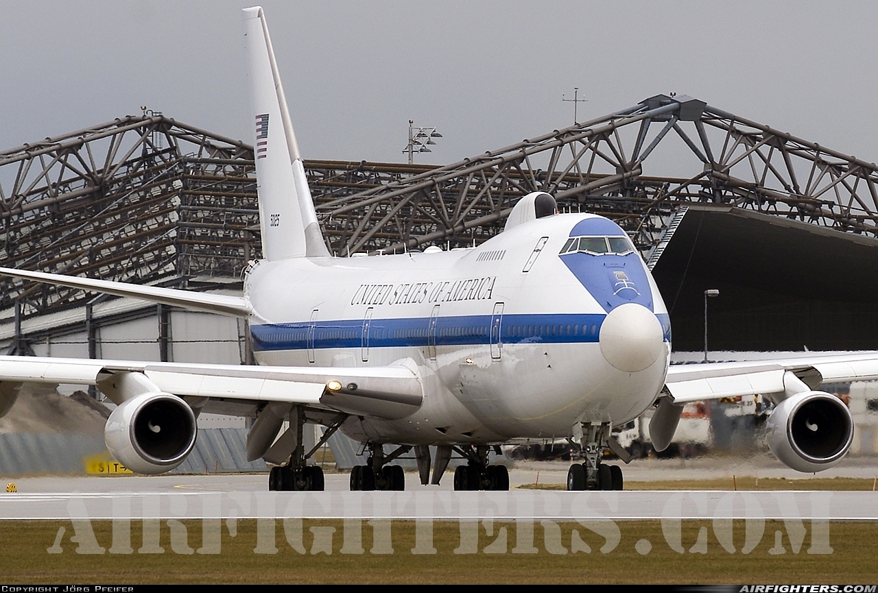 USA - Air Force Boeing E-4B (747-200B) 75-0125 at Munich (- Franz Josef Strauss) (MUC / EDDM), Germany