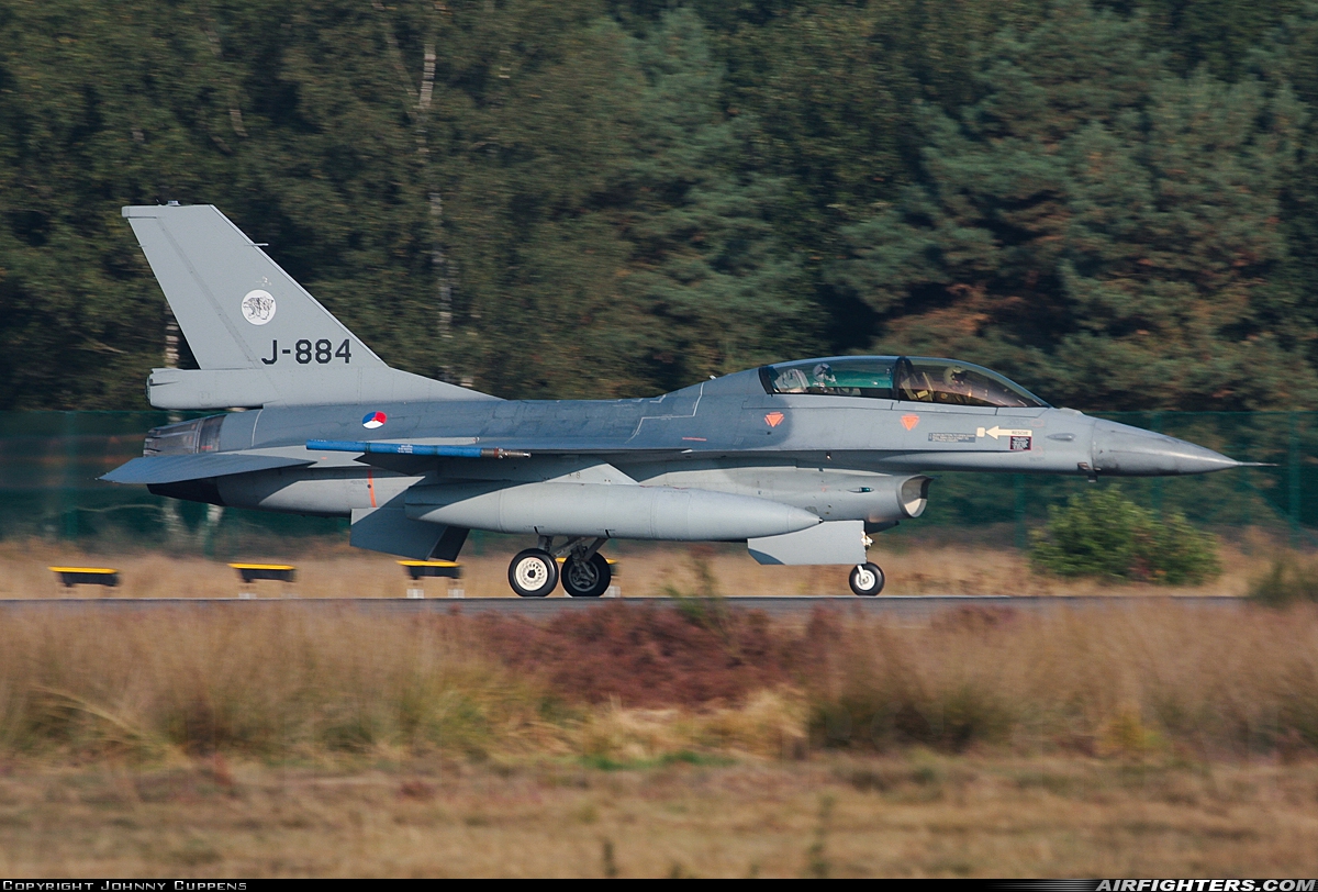 Netherlands - Air Force General Dynamics F-16BM Fighting Falcon J-884 at Kleine Brogel (EBBL), Belgium