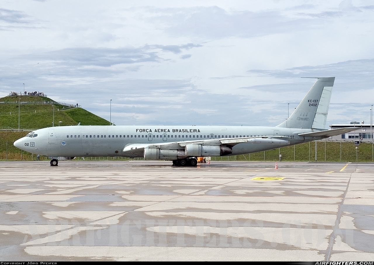 Brazil - Air Force Boeing KC-137 (707-345C) 2402 at Munich (- Franz Josef Strauss) (MUC / EDDM), Germany