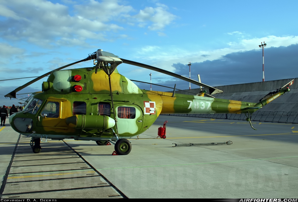 Poland - Air Force Mil Mi-2Ch 7837 at Poznan / Krzesiny (EPKS), Poland