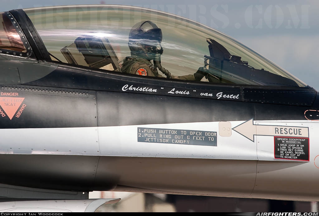 Netherlands - Air Force General Dynamics F-16AM Fighting Falcon J-016 at Fairford (FFD / EGVA), UK