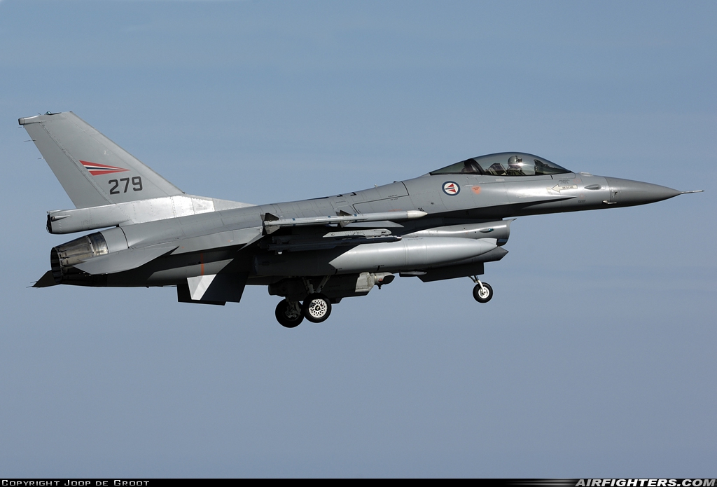 Norway - Air Force General Dynamics F-16AM Fighting Falcon 279 at Leeuwarden (LWR / EHLW), Netherlands