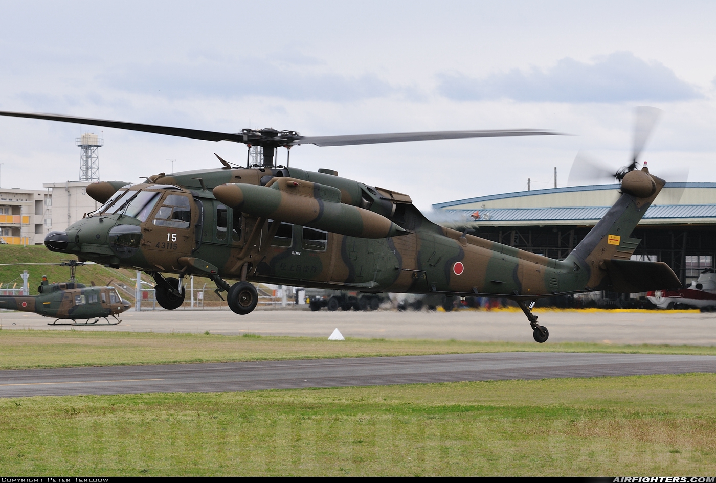 Japan - Army Sikorsky UH-60J Black Hawk (S-70A-12) 43115 at Akeno (RJOE), Japan