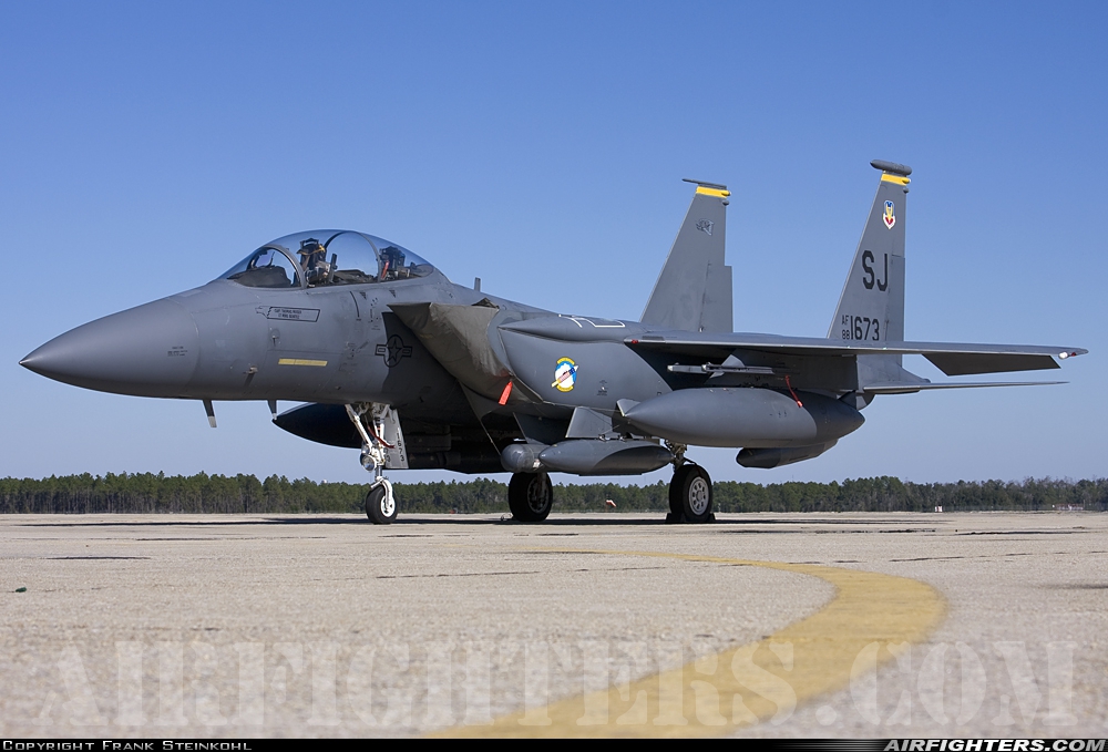 USA - Air Force McDonnell Douglas F-15E Strike Eagle 88-1673 at Pensacola - NAS / Forrest Sherman Field (NPA / KNPA), USA