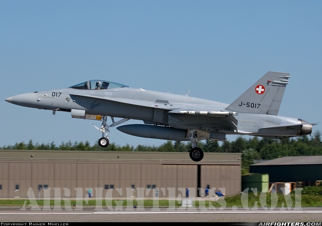 Switzerland - Air Force McDonnell Douglas F/A-18C Hornet J-5017 at Wittmundhafen (Wittmund) (ETNT), Germany