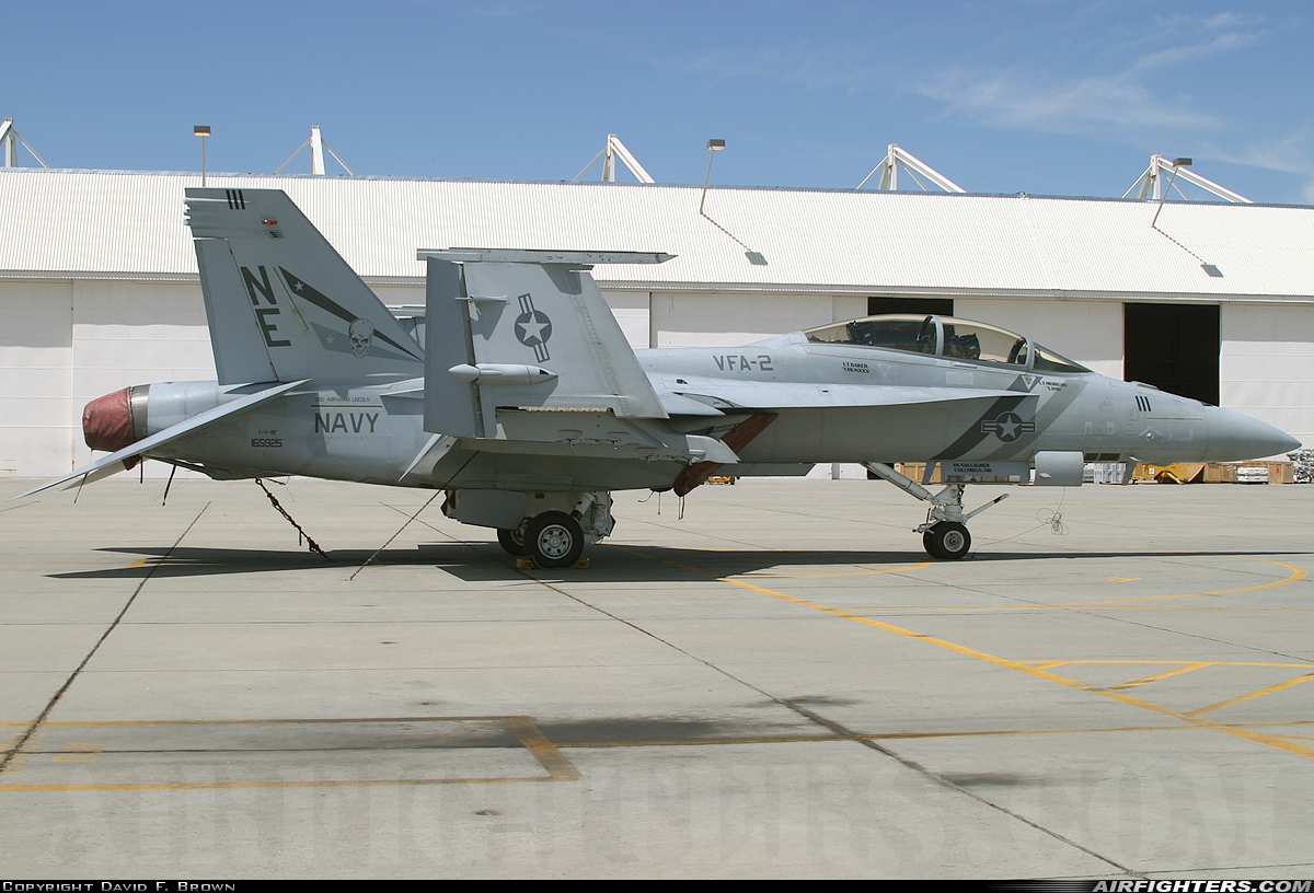 USA - Navy Boeing F/A-18F Super Hornet 165925 at Lemoore - NAS / Reeves Field (NLC), USA