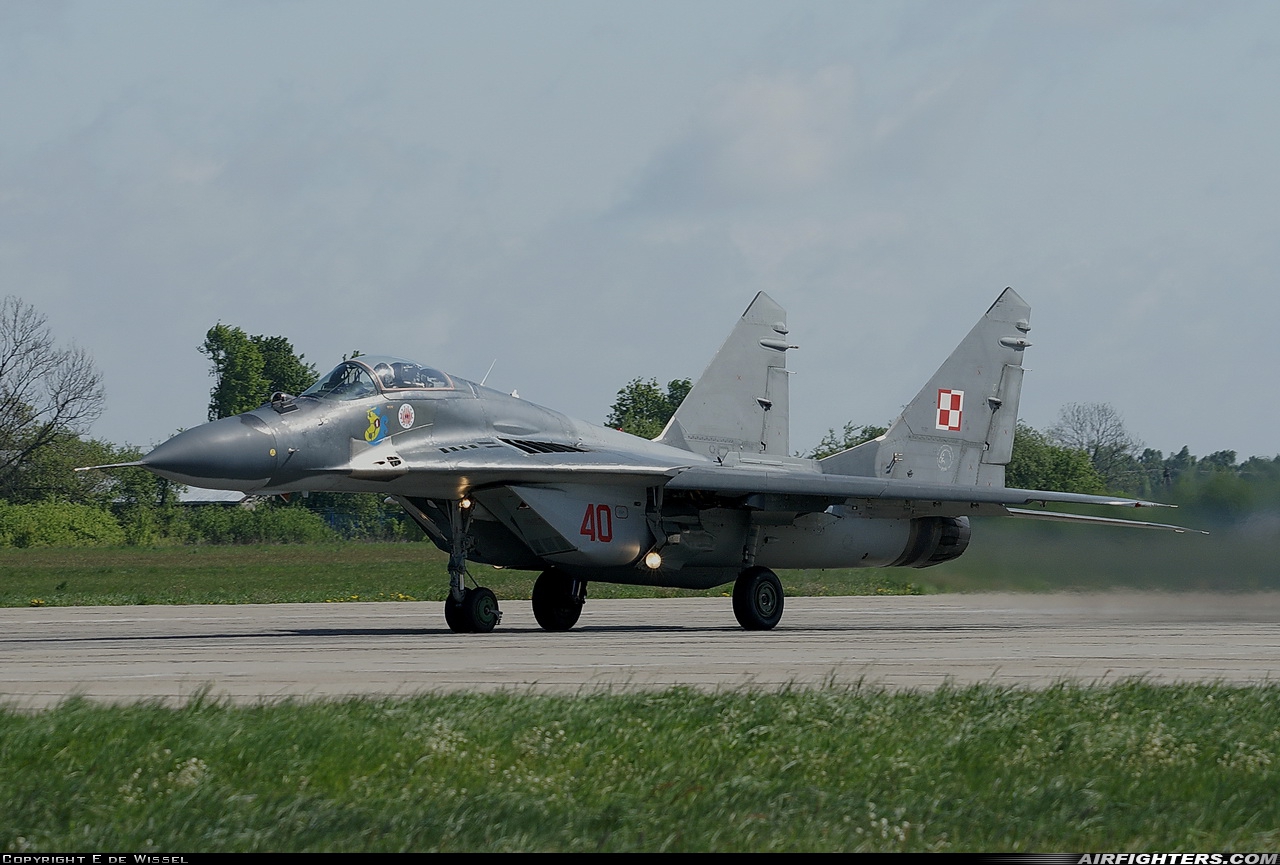 Poland - Air Force Mikoyan-Gurevich MiG-29A (9.12A) 40 at Minsk Mazowiecki (EPMM), Poland