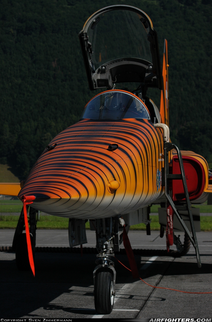 Switzerland - Air Force Northrop F-5E Tiger II J-3003 at Buochs (Stans) (LSMU / LSZC), Switzerland