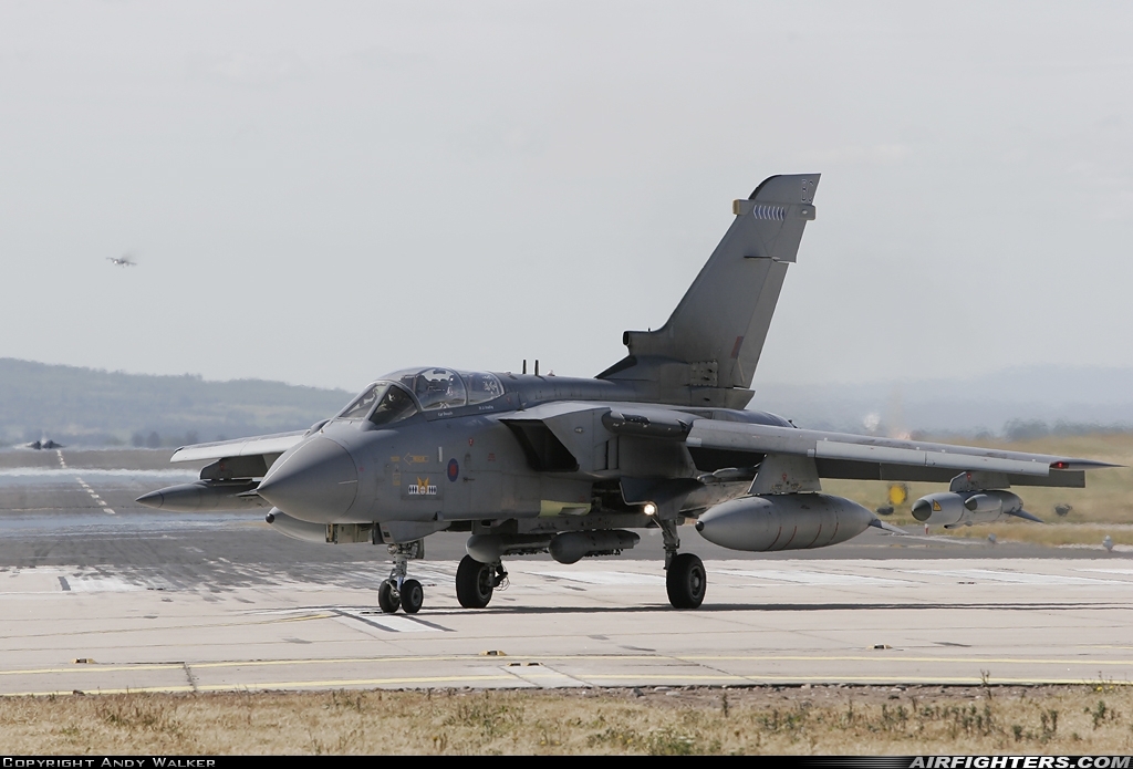 UK - Air Force Panavia Tornado GR4 ZA560 at Lossiemouth (LMO / EGQS), UK