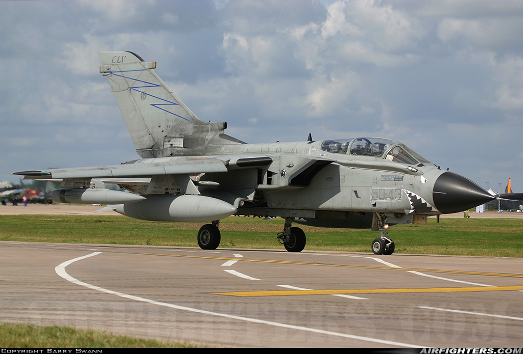 Italy - Air Force Panavia Tornado ECR MM7047 at Fairford (FFD / EGVA), UK