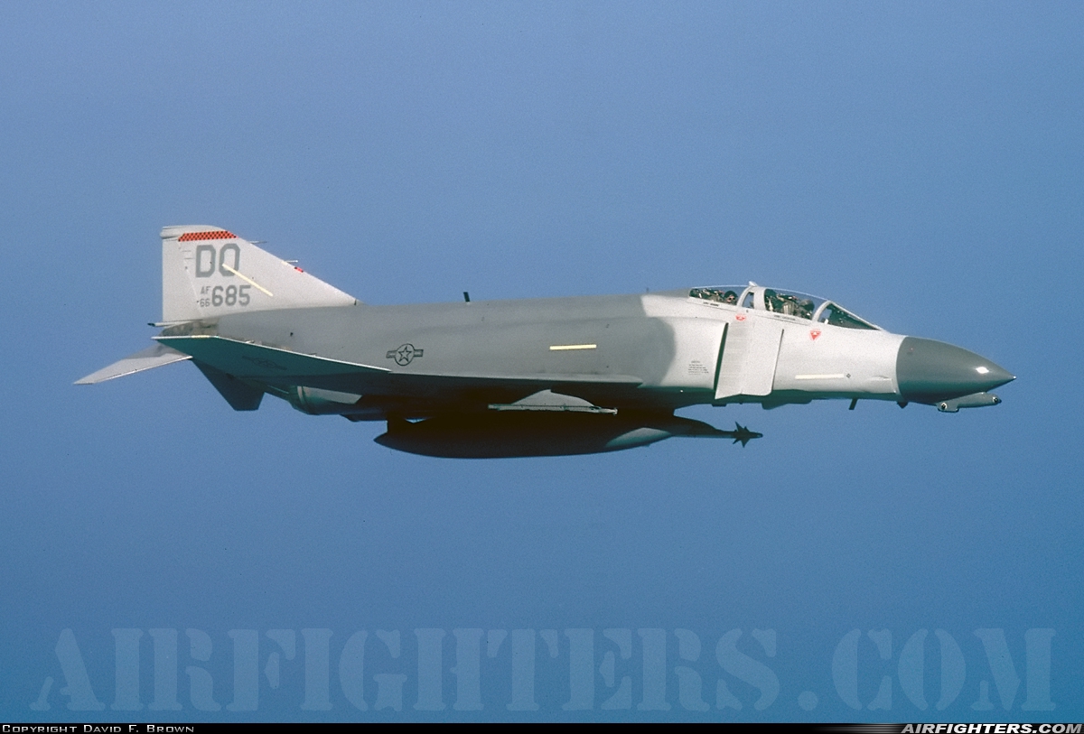 USA - Air Force McDonnell Douglas F-4D Phantom II 66-7685 at In Flight, USA