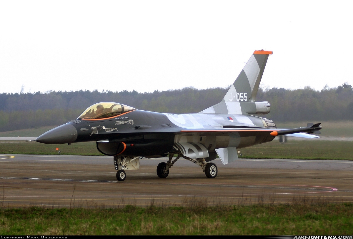 Netherlands - Air Force General Dynamics F-16AM Fighting Falcon J-055 at Bergen op Zoom - Woensdrecht (WOE / BZM / EHWO), Netherlands