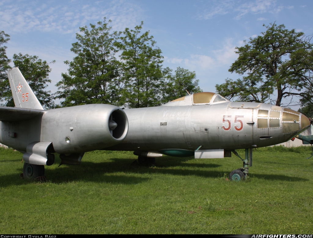 Hungary - Air Force Ilyushin IL-28 Beagle 55 at Szolnok (LHSN), Hungary