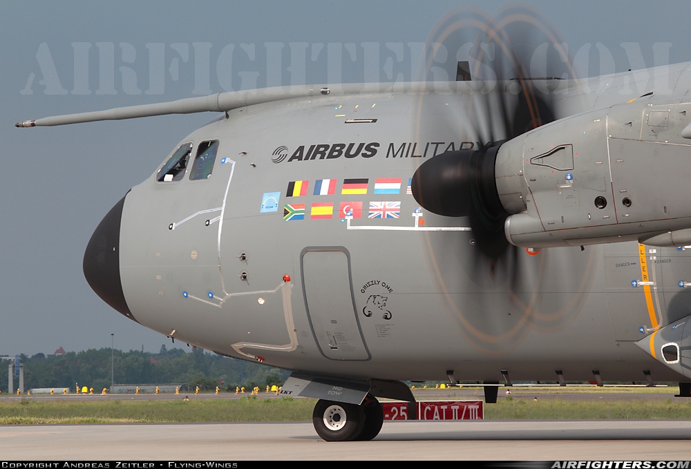 Company Owned - Airbus Airbus A400M Grizzly F-WWMT at Berlin - Schonefeld (SXF / EDDB), Germany