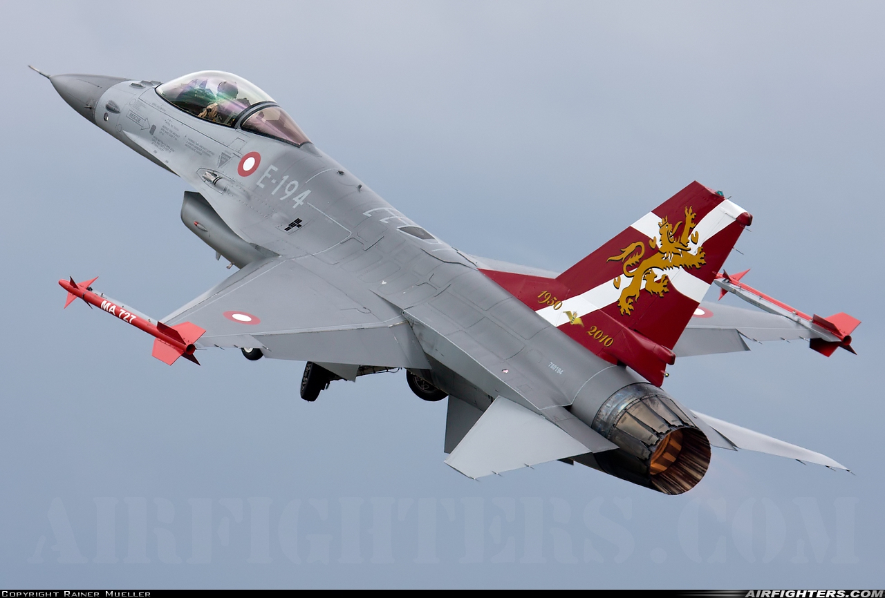 Denmark - Air Force General Dynamics F-16AM Fighting Falcon E-194 at Breda - Gilze-Rijen (GLZ / EHGR), Netherlands