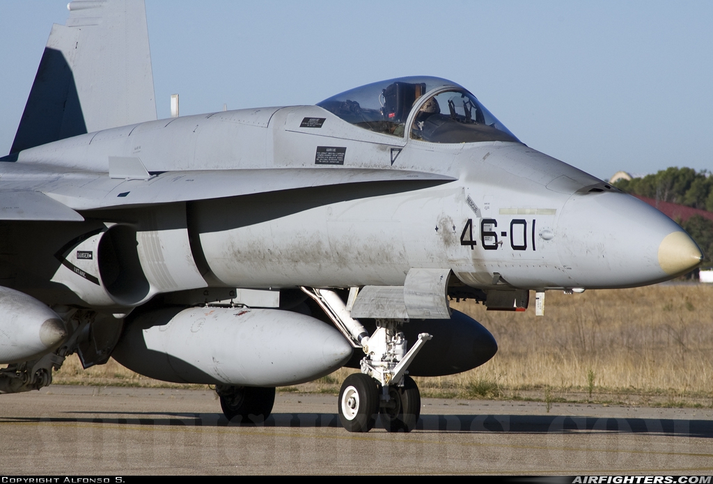 Spain - Air Force McDonnell Douglas F/A-18A+ Hornet C.15-73 at Madrid - Torrejon (TOJ / LETO), Spain