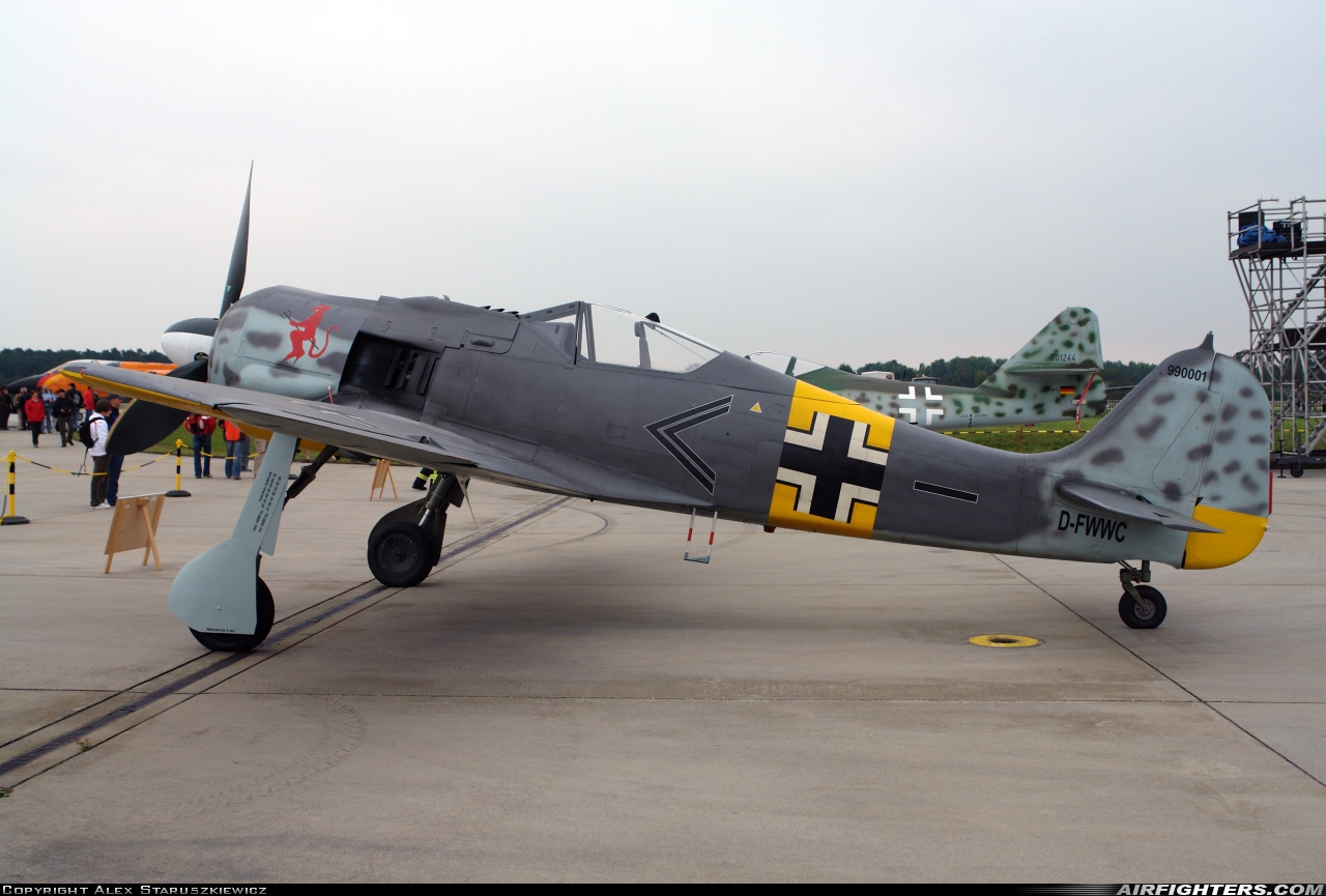 Private Focke-Wulf FW-190A-8/N (Replica) D-FWWC at Ingolstadt - Manching (ETSI), Germany