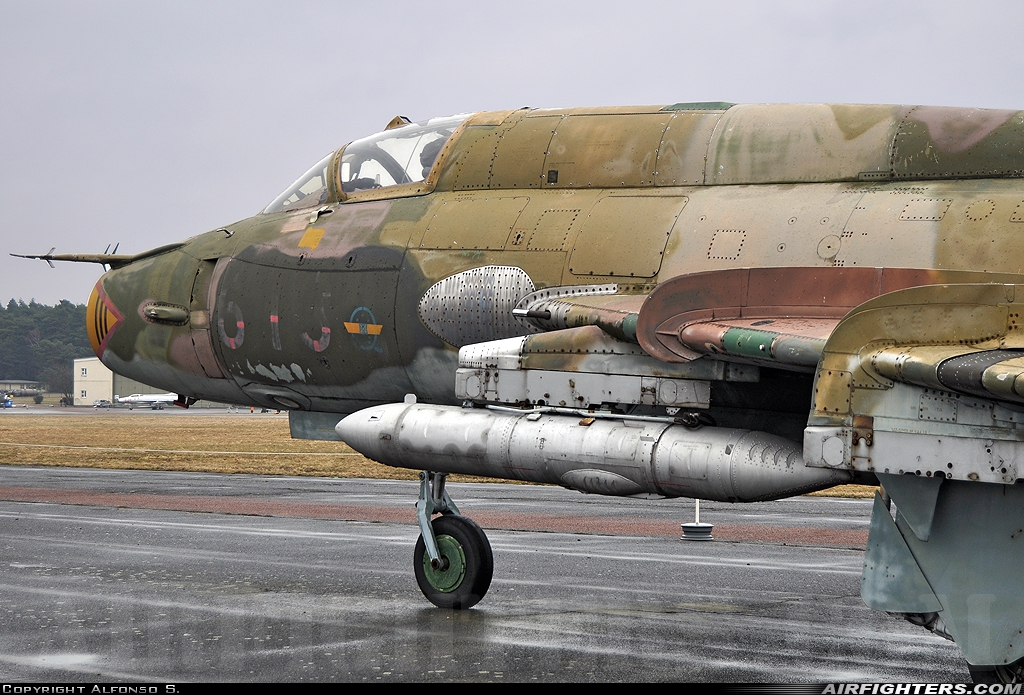 East Germany - Air Force Sukhoi Su-22M4 Fitter-K 613 at Berlin - Gatow (GWW / EDUG), Germany