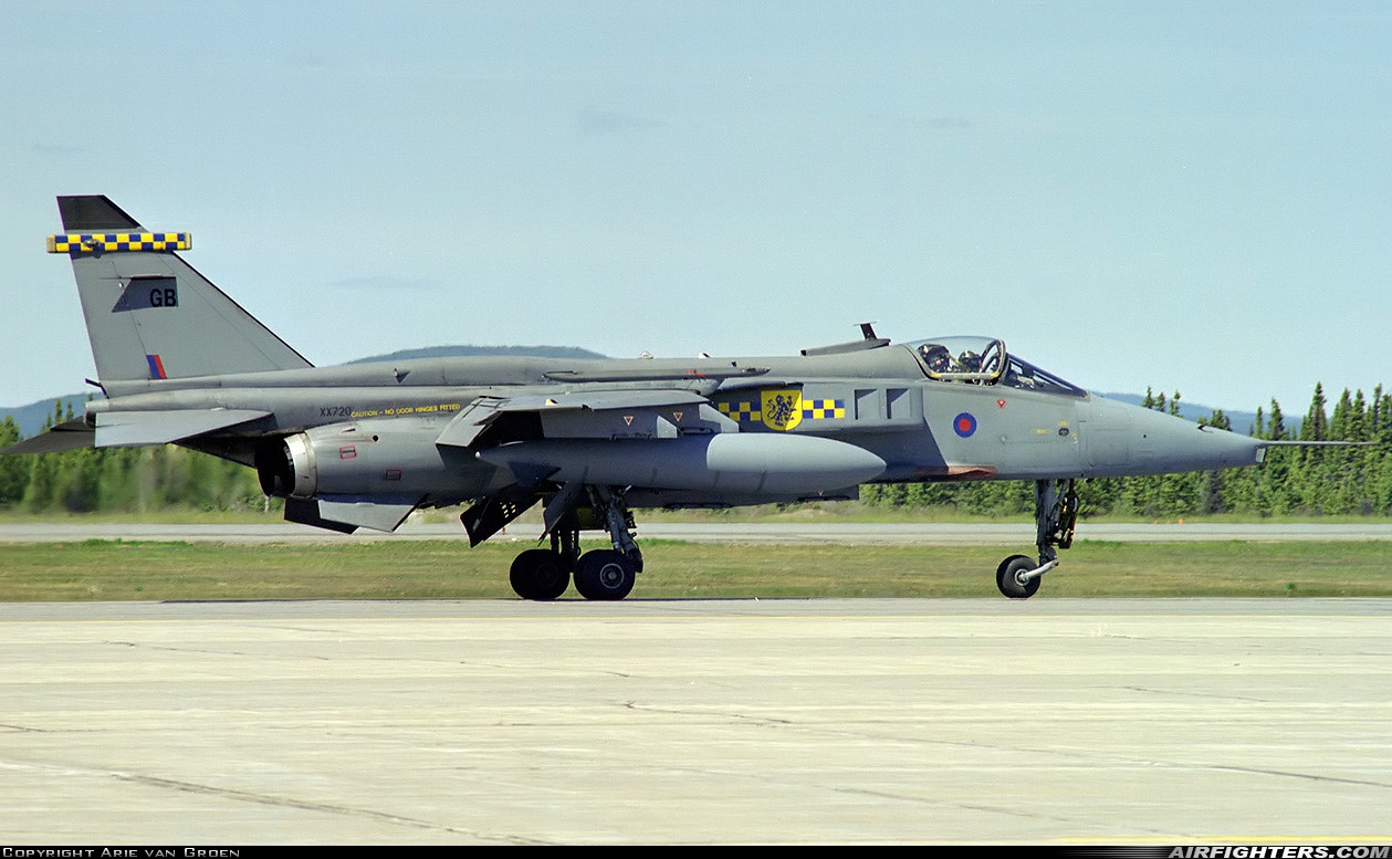 UK - Air Force Sepecat Jaguar GR3A XX720 at Goose Bay (YYR / CYYR), Canada
