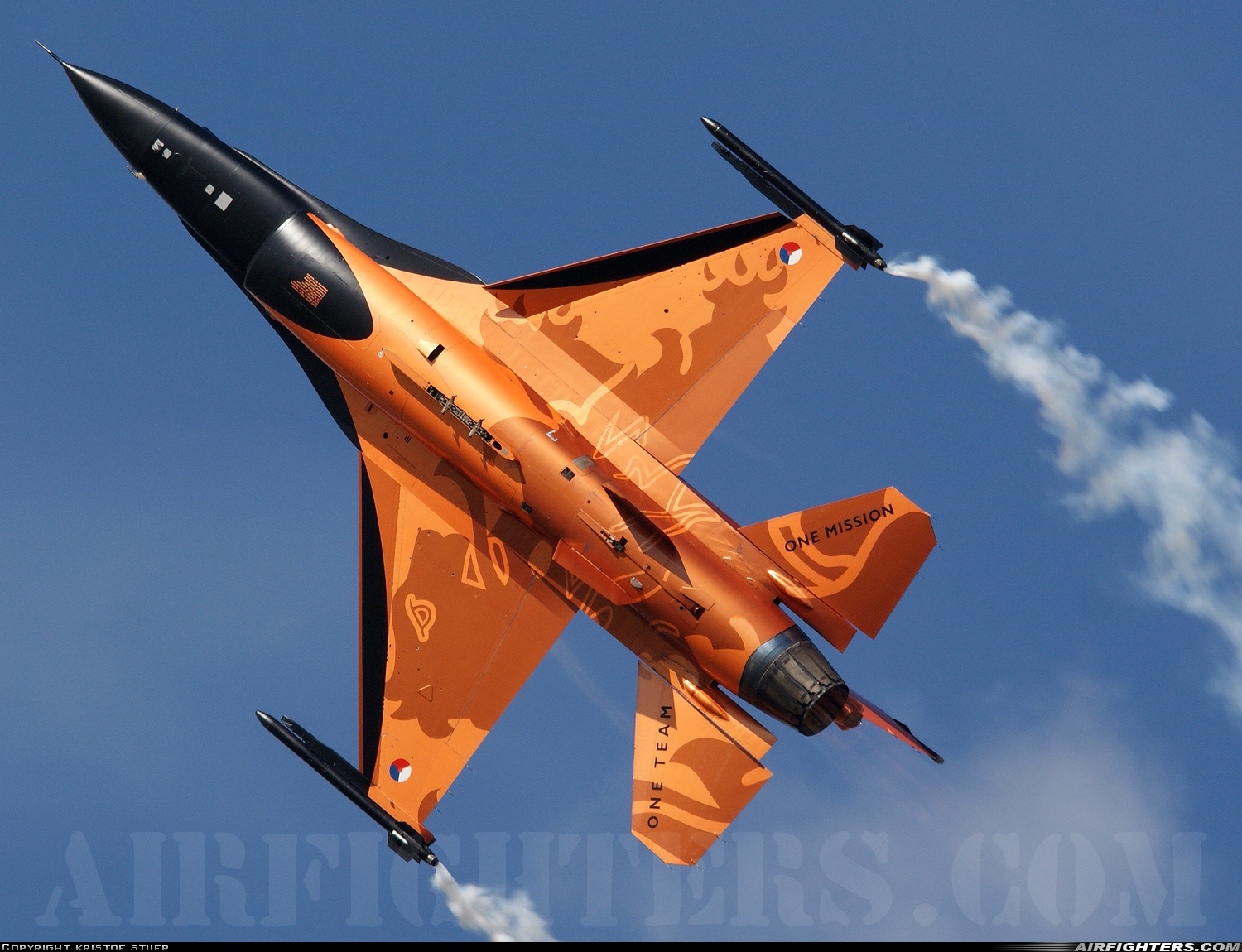Netherlands - Air Force General Dynamics F-16AM Fighting Falcon J-015 at Fairford (FFD / EGVA), UK