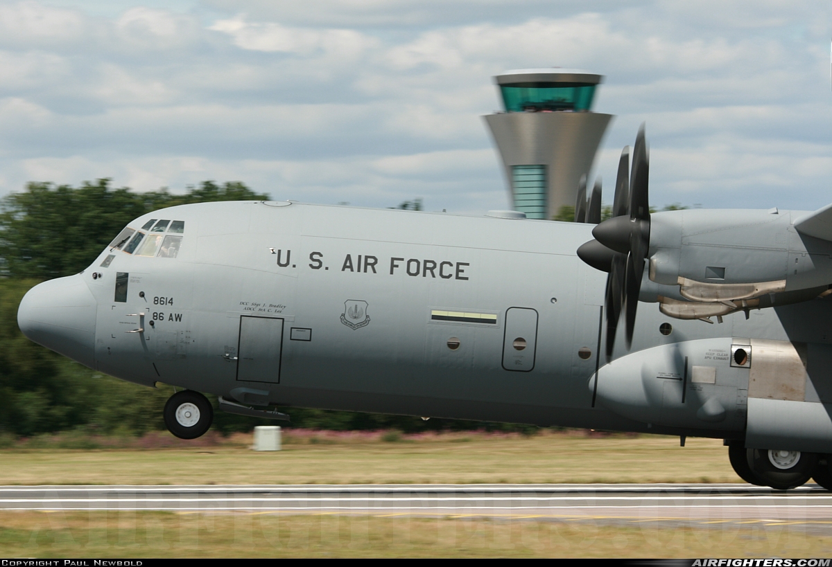 USA - Air Force Lockheed Martin C-130J-30 Hercules (L-382) 07-8614 at Farnborough (FAB / EGLF), UK