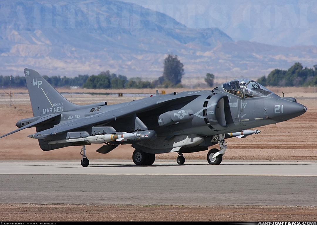 USA - Marines McDonnell Douglas AV-8B Harrier II 164140 at El Centro - NAF (NJK / KNJK), USA